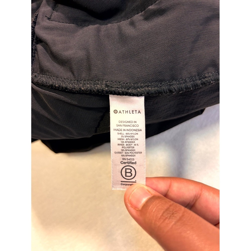 Athleta Trekkie North Skort Shorts + Skirt Black Size 4 Zip Pockets Drawstring - Picture 6 of 16
